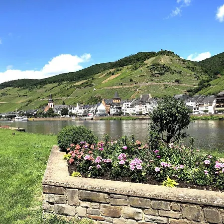 公寓 Moselpromenade