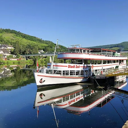 Moselpromenade Apartman Zell an der Mosel