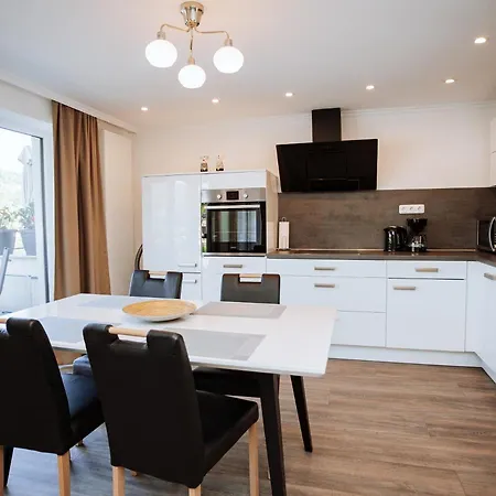 Apartment Moselpromenade Zell an der Mosel